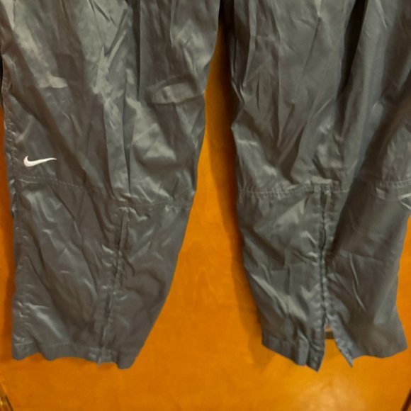 Nike Lined Jogging Pants Gray with Zipper‎ Legs - Picture 10 of 13